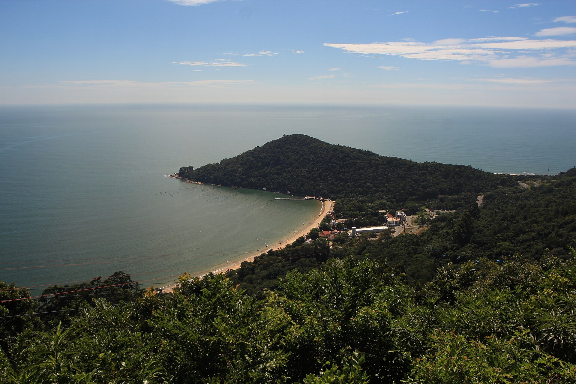 Praia de Laranjeiras, destino de uma das estações do Unipraias